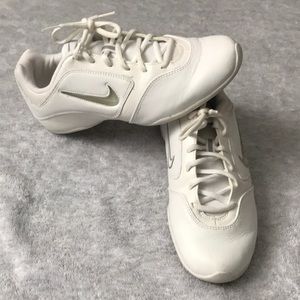 Nike White Cheerleader style Crosstrainers